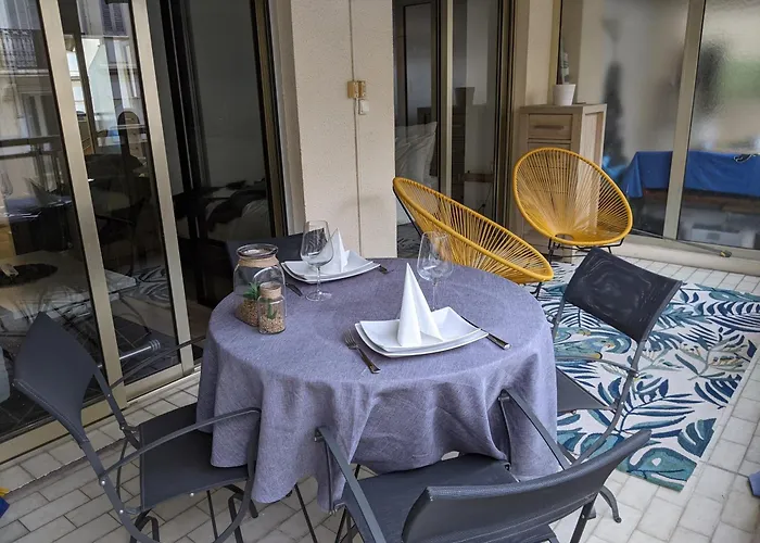 Centre Cannes 2-Bed Apt & Garage 5Min Croisette
